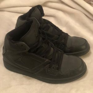 Nike Jordan Flights 2011